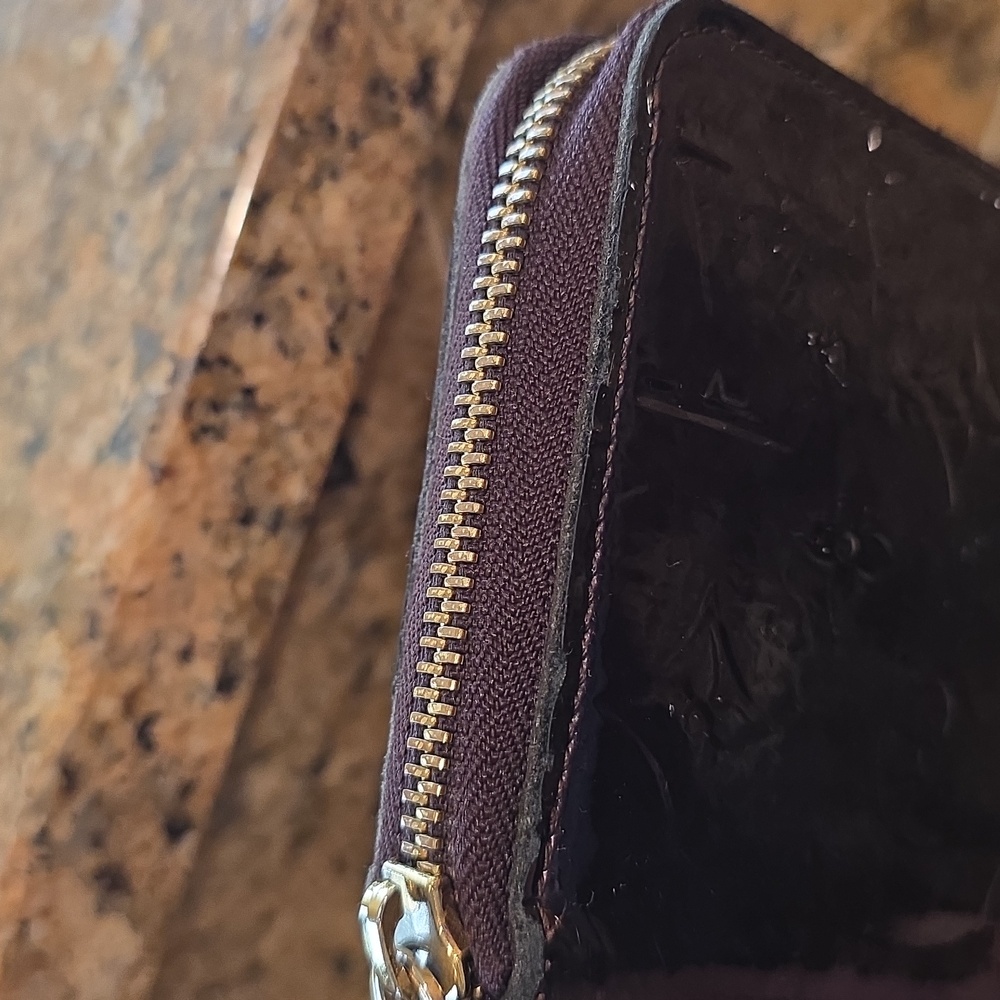 Louis Vuitton Dark Purple Vernis Zippy Wallet - Picture 9 of 17